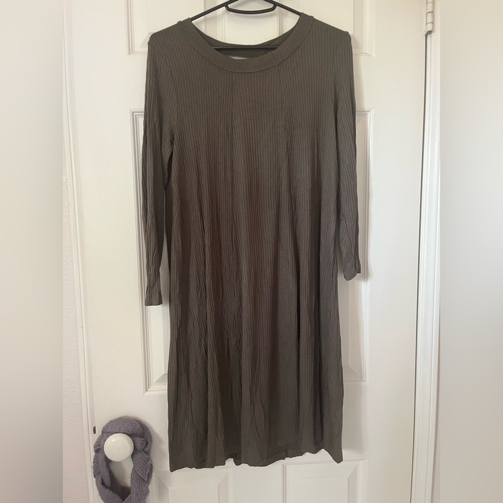 lush women’s olive green half sleeve mini dress with an open back